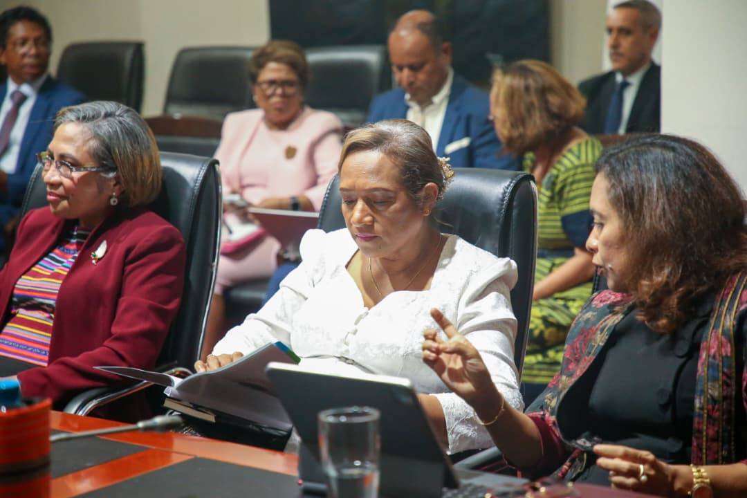 MINISTRA EDUKASAUN PARTISIPA IHA ASINATURA AKORDU KONA-BA EKONÓMIKU, TÉKNIKU, SIENTÍFIKU NO KULTURÁL ENTRE NASAUN TIMOR-LESTE NO MALÁZIA